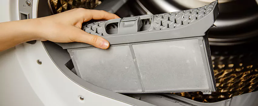 Signs Of A Clogged Dryer Lint Trap in Boulder City, Nevada